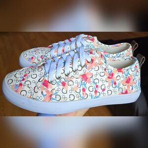 Sz 7 Women's GUESS GOODLEY 2 ASTRAY FLORAL Low Rise Casual Shoes